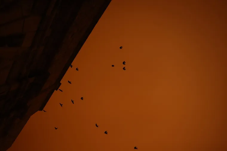 Apokaliptične scene iznad popularnog otoka: 'Ostanite u kućama!'