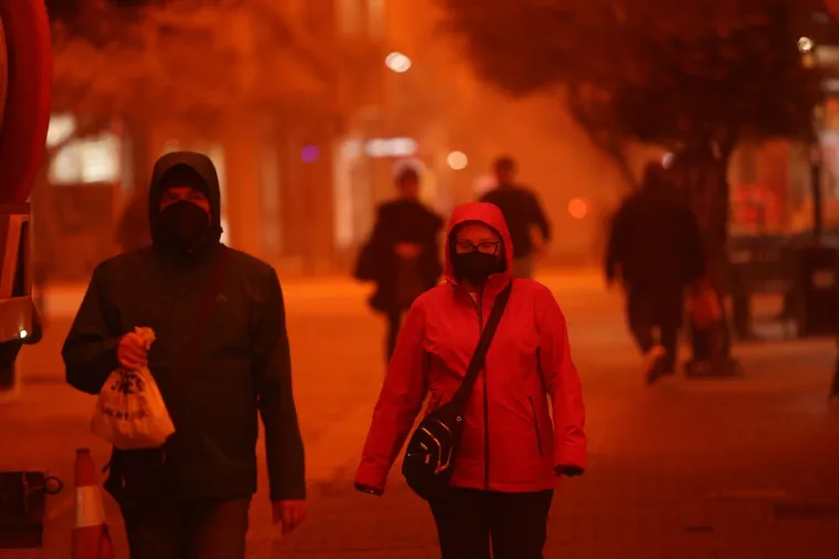 Apokaliptične scene iznad popularnog otoka: 'Ostanite u kućama!'