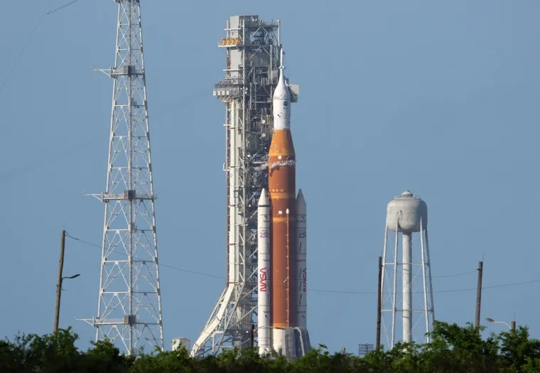 Spektakularni prizori: Pogledajte kako je izgledalo lansiranje rakete na Mjesec nakon 53 godine!