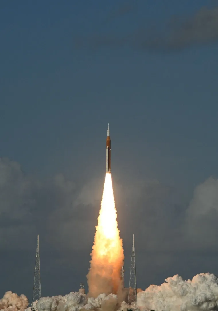 Spektakularni prizori: Pogledajte kako je izgledalo lansiranje rakete na Mjesec nakon 53 godine!