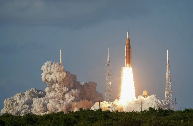 Spektakularni prizori: Pogledajte kako je izgledalo lansiranje rakete na Mjesec nakon 53 godine!