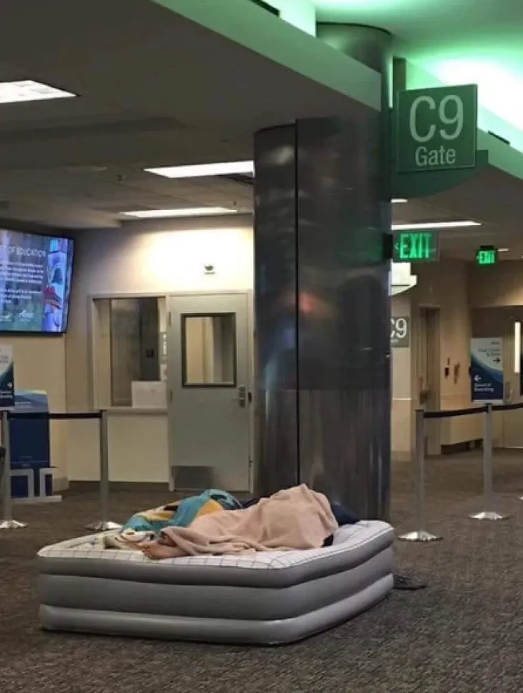 Ovo su definitivno najčudniji prizori ikad viđeni na aerodromima: Neki su ba&scaron; urnebesni