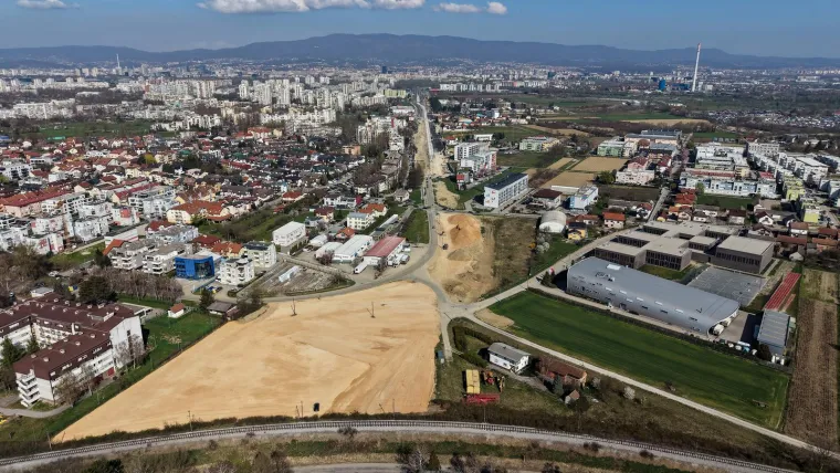 Te&scaron;ko je vjerovati da će iz ove pra&scaron;ine nastati spojnica koja će olak&scaron;ati život tisućama Zagrepčana