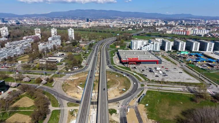 Te&scaron;ko je vjerovati da će iz ove pra&scaron;ine nastati spojnica koja će olak&scaron;ati život tisućama Zagrepčana