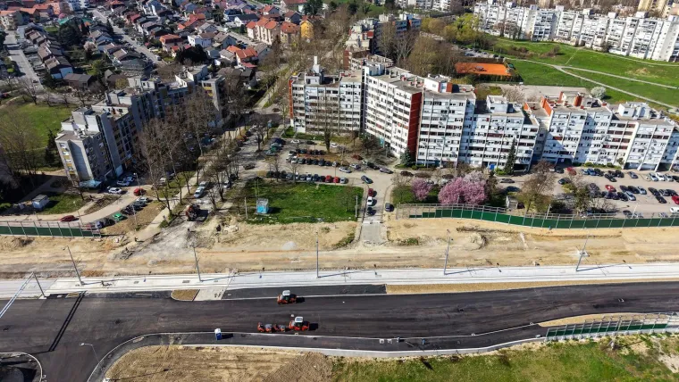 Te&scaron;ko je vjerovati da će iz ove pra&scaron;ine nastati spojnica koja će olak&scaron;ati život tisućama Zagrepčana
