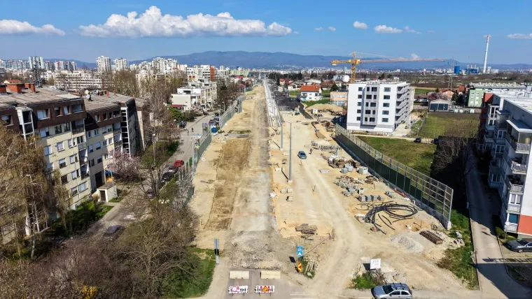 Te&scaron;ko je vjerovati da će iz ove pra&scaron;ine nastati spojnica koja će olak&scaron;ati život tisućama Zagrepčana