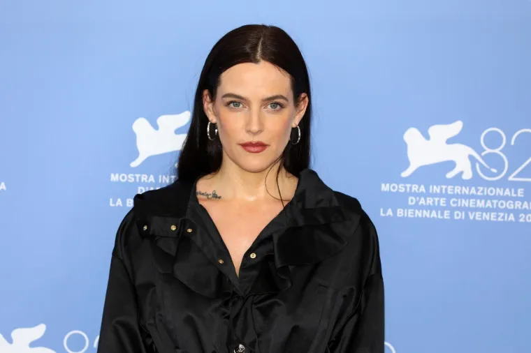 Unuka Elvisa Presleyja prava je ljepotica: Život joj je bio ispunjen tugom i golemim teretom slave