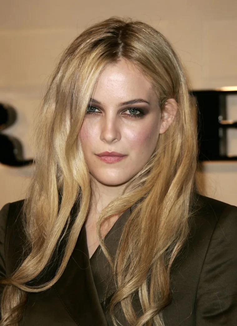 Unuka Elvisa Presleyja prava je ljepotica: Život joj je bio ispunjen tugom i golemim teretom slave