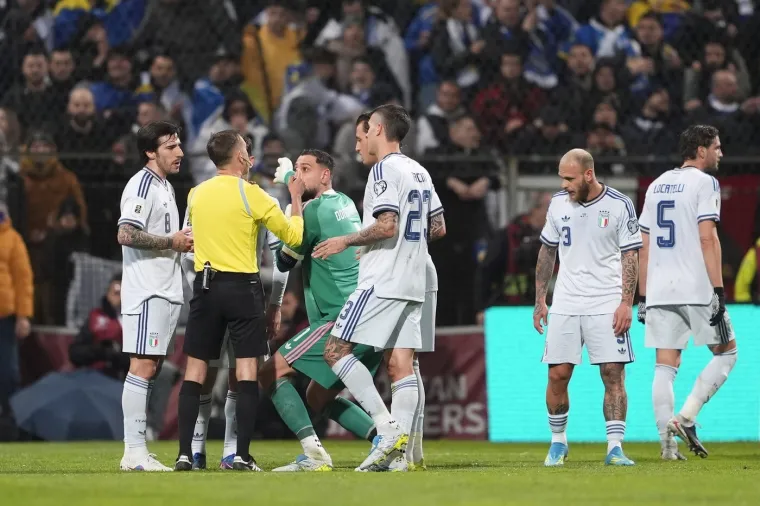 Italija u &scaron;oku zbog mlade zvijezde Intera, zbog njegove pogre&scaron;ke napali mu suprugu