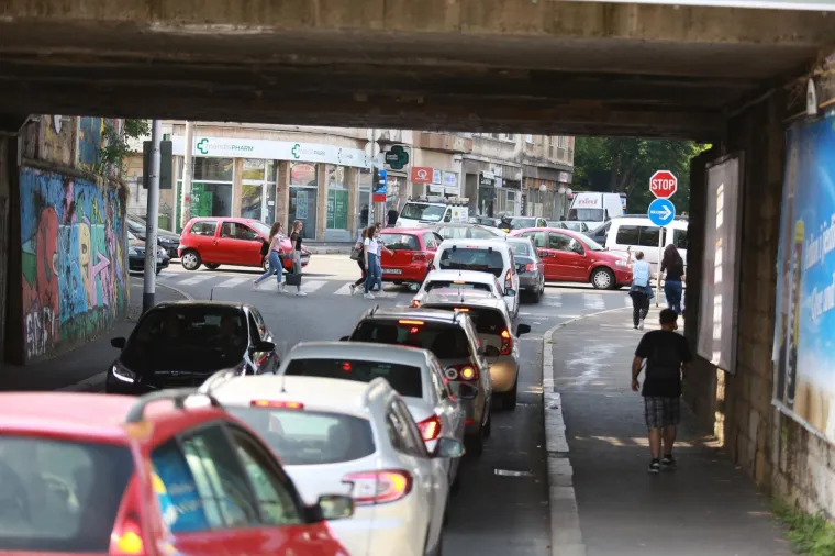 Kako smanjiti potro&scaron;nju? Stručnjaci otkrili zlatna pravila: Može se u&scaron;tedjeti čak 25 posto!