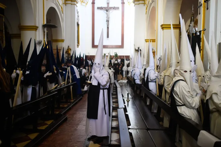 I ovako se slavi Uskrs u srcu Europe: Prizor na prvu zbunjuje, ali nema nikakve veze s mržnjom