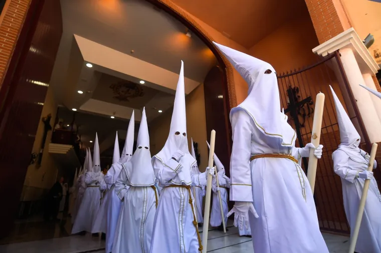 I ovako se slavi Uskrs u srcu Europe: Prizor na prvu zbunjuje, ali nema nikakve veze s mržnjom