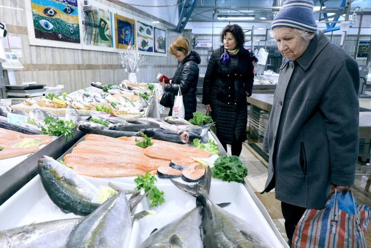 Ponuda riba na Veliki petak nikad veća, a kupaca nikad manje: Pogledajte ove cijene