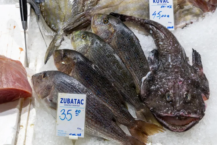Ponuda riba na Veliki petak nikad veća, a kupaca nikad manje: Pogledajte ove cijene