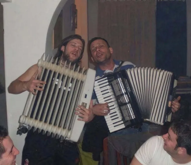 Svjetski je dan zabave, no nitko ne partija kao ekipa na Balkanu: I za to imamo urnebesne dokaze