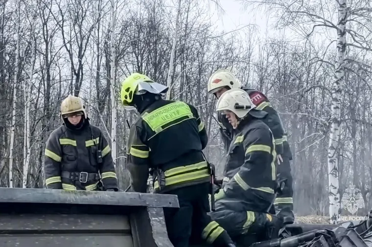 Vlak s 415 putnika iskočio iz tračnica! Vagoni se prevrnuli, vi&scaron;e desetaka ozlijeđenih
