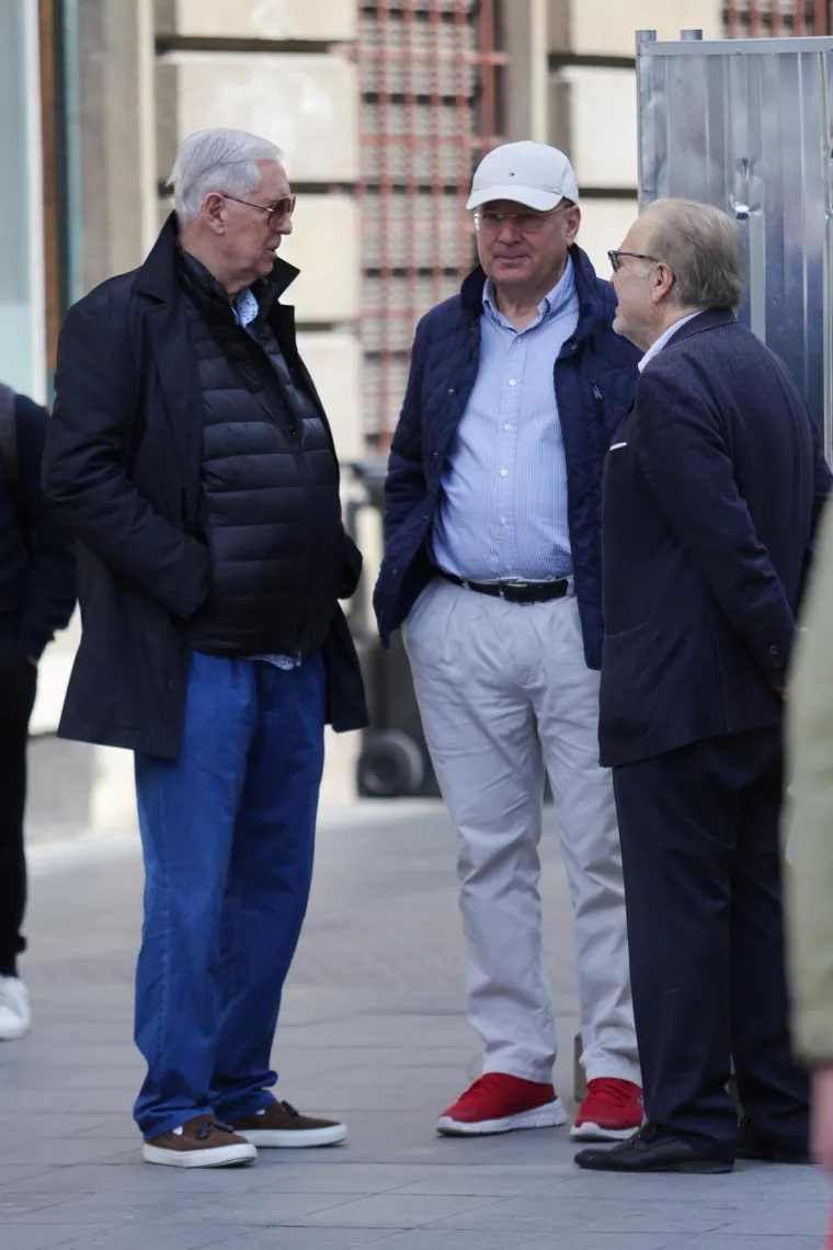 Lijepa Ruskinja pokorila zagrebačku &scaron;picu: Kamera je uhvatila i Dikanov pogled