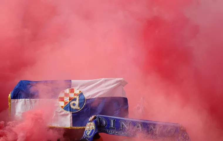 Traper jakne i spitke uz kultne transparente: Evo kako su Boysi podsjetili na kraj 80-ih