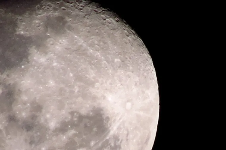 Prvi pogled na tamnu stranu Mjeseca, astronauti zapanjeni: 'Dijelovi nisu na pravom mjestu'