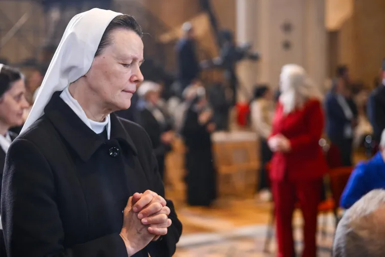 Istaknuti HDZ-ovci u prvim redovima na misi u Katedrali: Pogledajte tko je sve do&scaron;ao