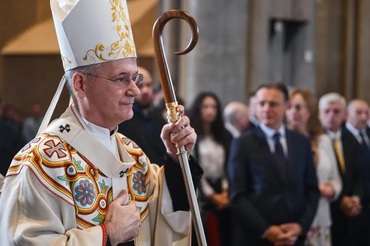 Istaknuti HDZ-ovci u prvim redovima na misi u Katedrali: Pogledajte tko je sve do&scaron;ao