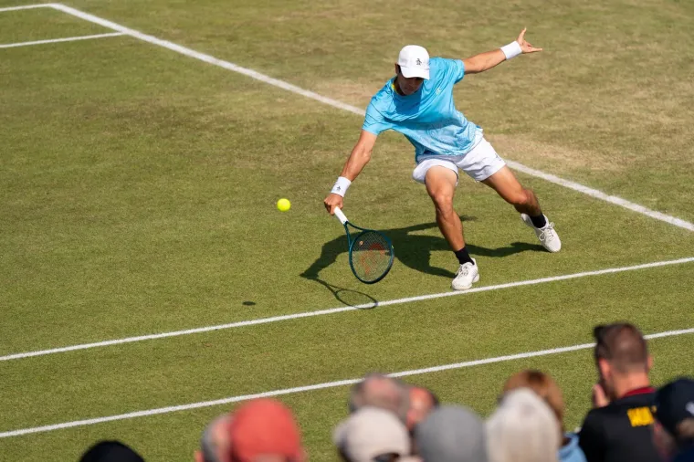 Svijet odavno nije vidio ljep&scaron;u! Svi pričaju o zaručnici slavnog tenisača: 'Radi sve'