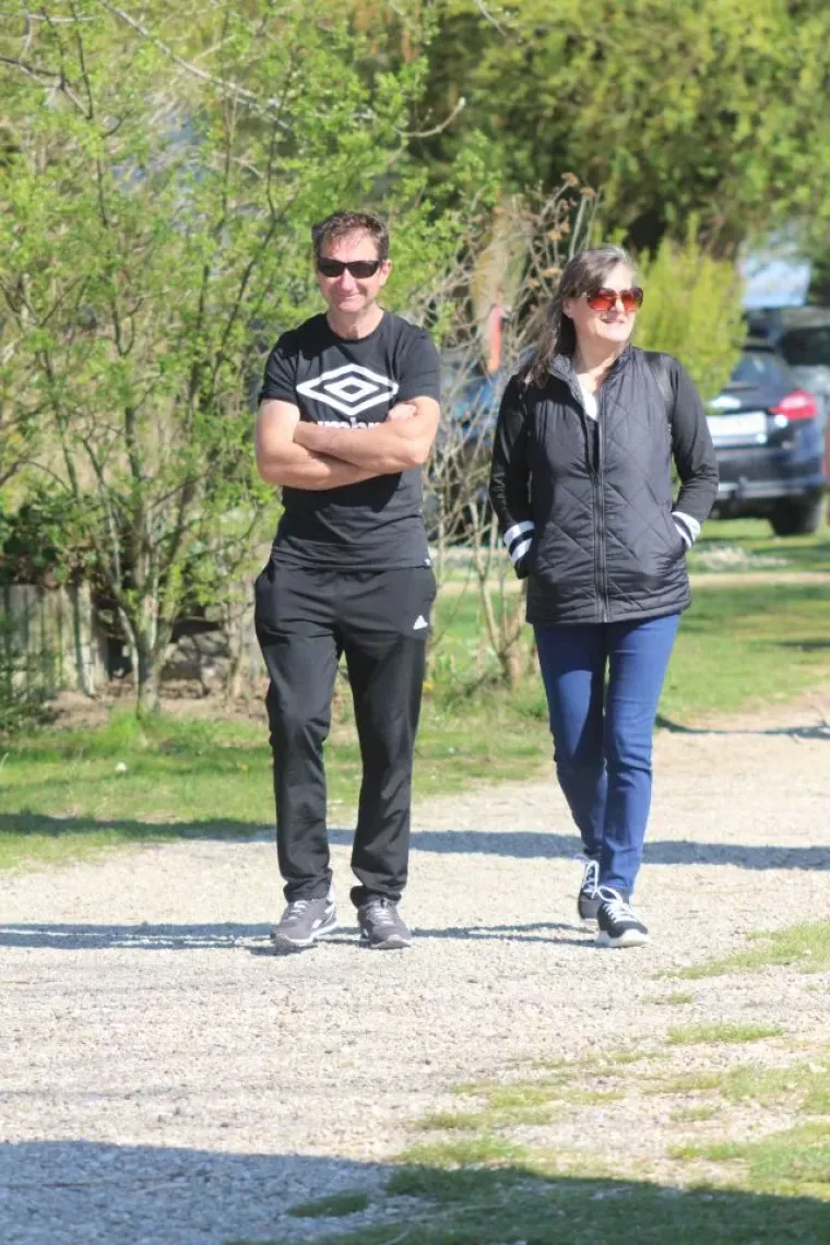 Uskrs u znaku ljubavi: Parovi uživali u proljetnoj &scaron;etnji marinom, evo tko je sve bio