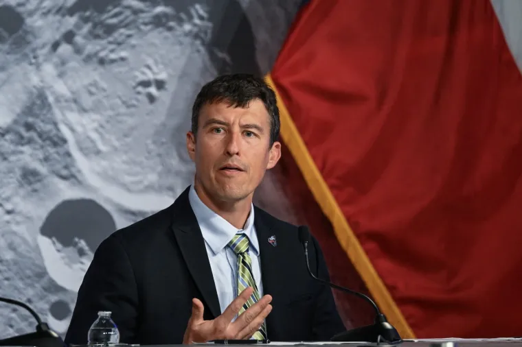 Očaravajući pogled na Zemlju s Artemisa: Lete prema tamnoj strani Mjeseca