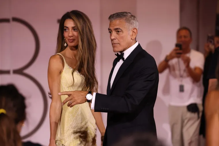 Supruga Georgea Clooneyja ima trik koji 'skida' godine: Napravila je malu promjenu