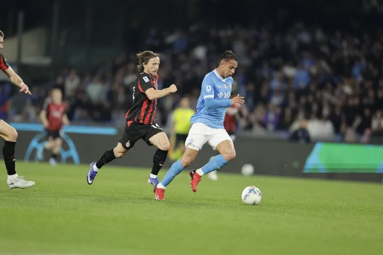 Nogometna besmrtnost! Luka Modrić odu&scaron;evio svijet: 'Vanzemaljac u pokretu, brutalno'