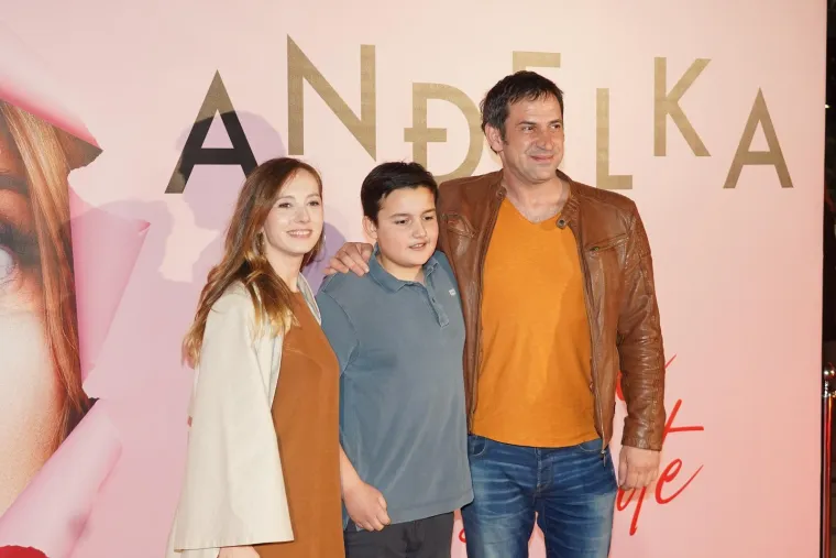 Rijetko ju viđamo: Talentirana Jovana, osim srca publike, osvojila i Gorana Bogdana