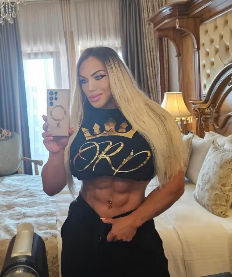 Od krhke djevojčice do 'Hulka': Nadma&scaron;ila Schwarzeneggera? Evo kako je izgledala prije