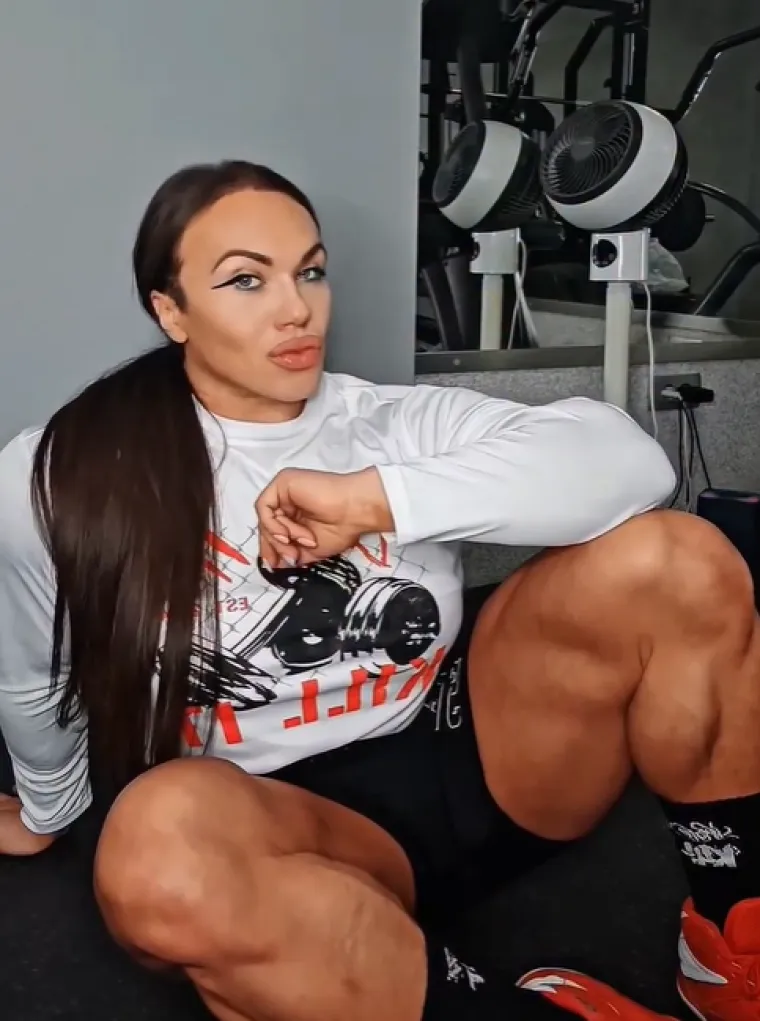 Od krhke djevojčice do 'Hulka': Nadma&scaron;ila Schwarzeneggera? Evo kako je izgledala prije