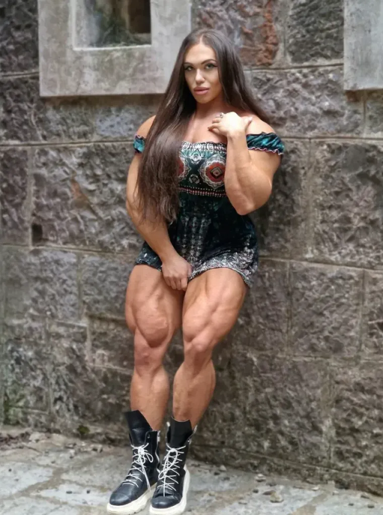 Od krhke djevojčice do 'Hulka': Nadma&scaron;ila Schwarzeneggera? Evo kako je izgledala prije