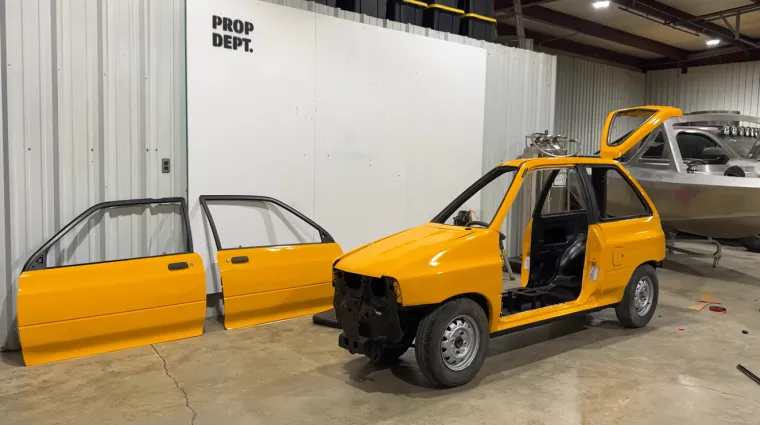 Nije ni crtić ni optička iluzija: Napravio je najuži auto na svijetu i potpuno ga legalno vozi ulicama