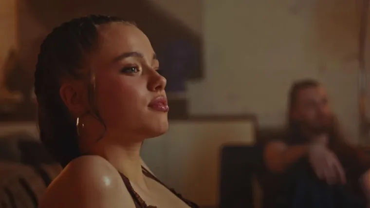 Postala ženstvenija i odbacila mu&scaron;ku modu: Ne zna se sliči ili vi&scaron;e na majku ili oca