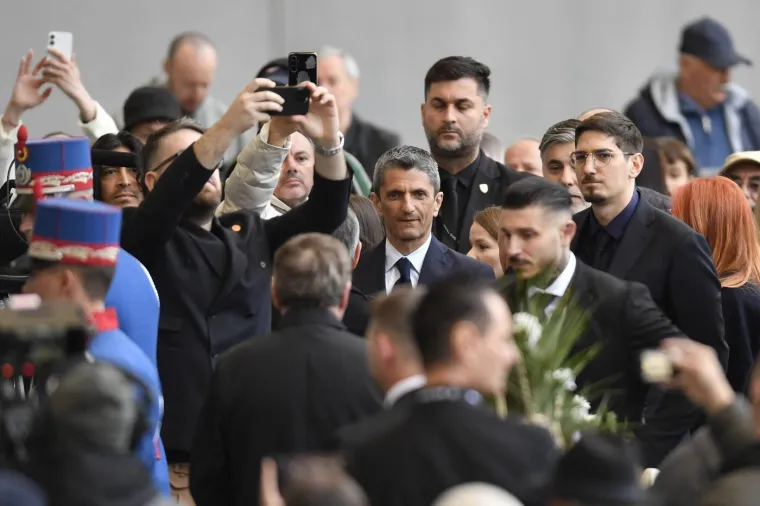 Rumunjska se opra&scaron;ta od jednog od najvećih svih vremena