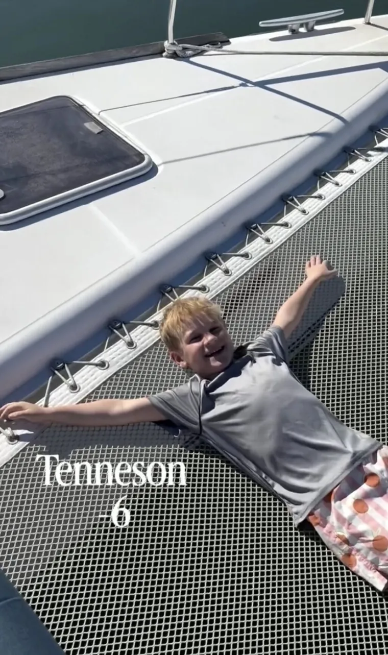 Prodali su sve &scaron;to su imali, preselili na brod, te smanjili životne tro&scaron;kove za čak 75%!