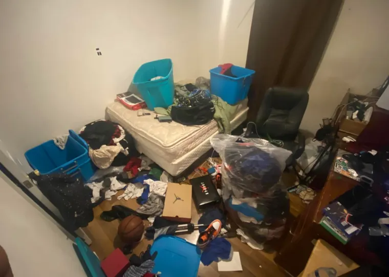 Godinama su živjeli u smeću i kaosu pa su zasukali rukave: Danas su im domovi kao iz snova