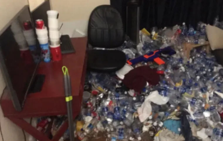 Godinama su živjeli u smeću i kaosu pa su zasukali rukave: Danas su im domovi kao iz snova