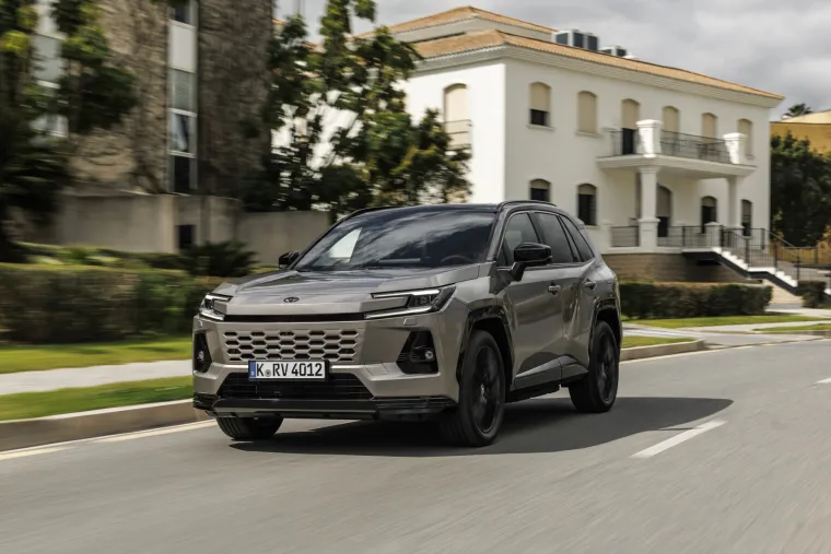 U Hrvatsku je stigao vladar ceste: Moćan SUV ima novu tehnologiju, ali i robusan stil