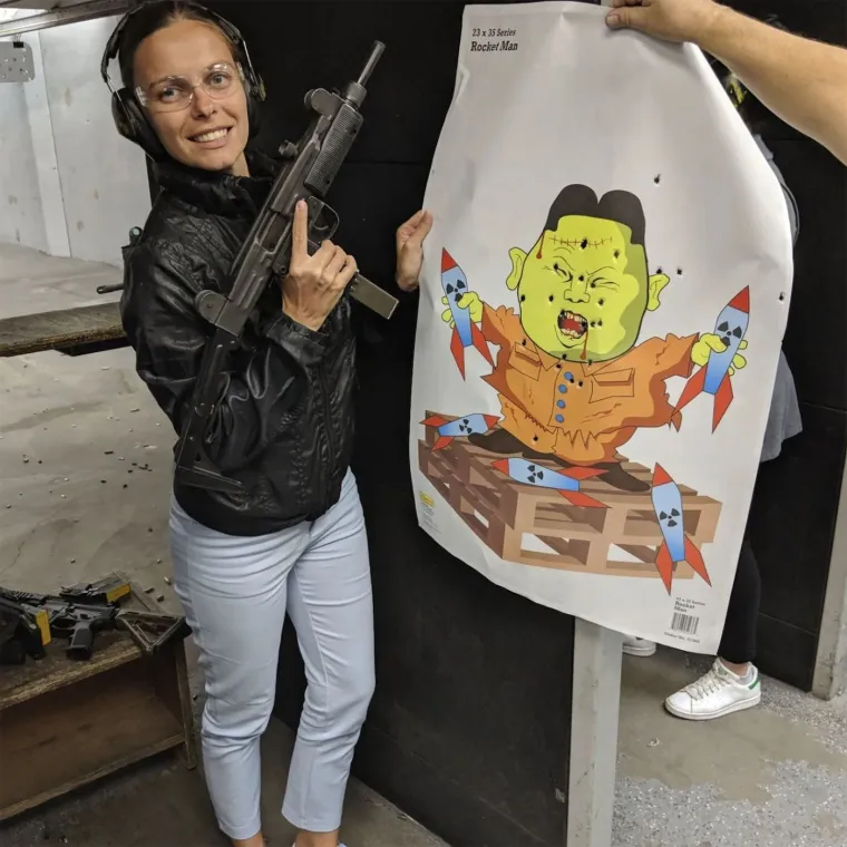 Goli&scaron;ave fotografije nisu bile problem, ali jedan 'ruski' detalj je! Zelenski smijenio konzulicu nakon 14 dana