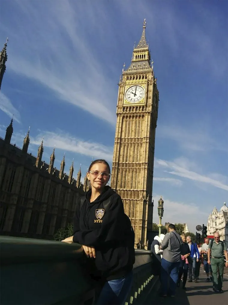 Goli&scaron;ave fotografije nisu bile problem, ali jedan 'ruski' detalj je! Zelenski smijenio konzulicu nakon 14 dana