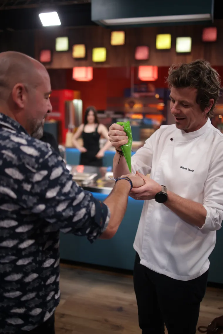 Zavirili smo iza kulisa &lsquo;Igre chefova&rsquo;: Michelin doručak, vrhunska atmosfera i ekipa koja osvaja