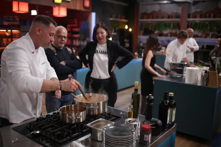 Zavirili smo iza kulisa &lsquo;Igre chefova&rsquo;: Michelin doručak, vrhunska atmosfera i ekipa koja osvaja