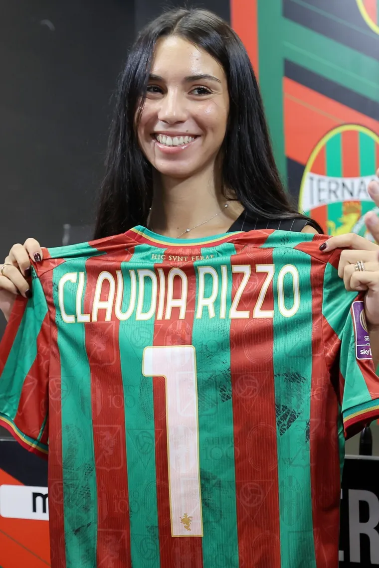 Glamurozna kći milijardera (23) preuzela kultni klub, ali razvoj događaja iznenadio je mnoge