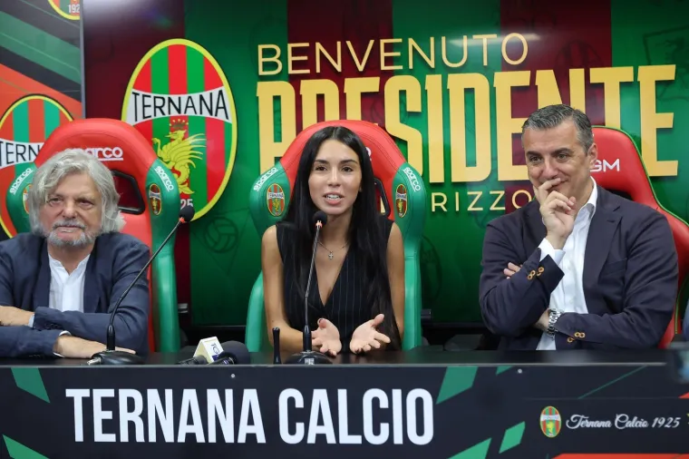 Glamurozna kći milijardera (23) preuzela kultni klub, ali razvoj događaja iznenadio je mnoge