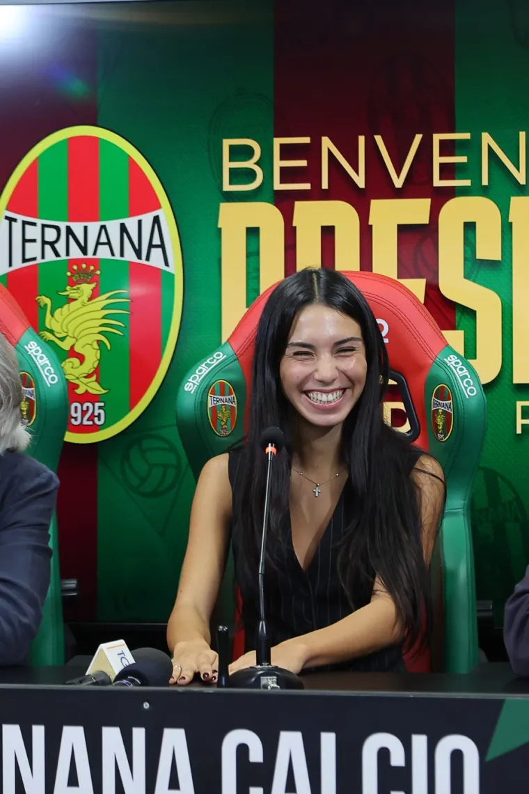 Glamurozna kći milijardera (23) preuzela kultni klub, ali razvoj događaja iznenadio je mnoge