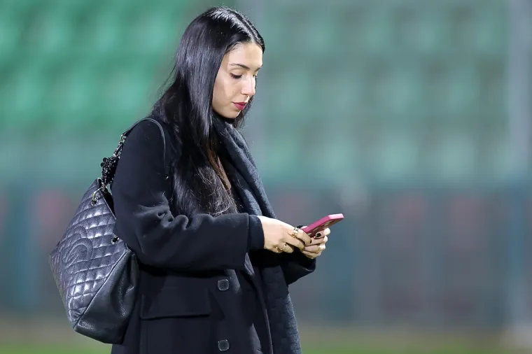 Glamurozna kći milijardera (23) preuzela kultni klub, ali razvoj događaja iznenadio je mnoge