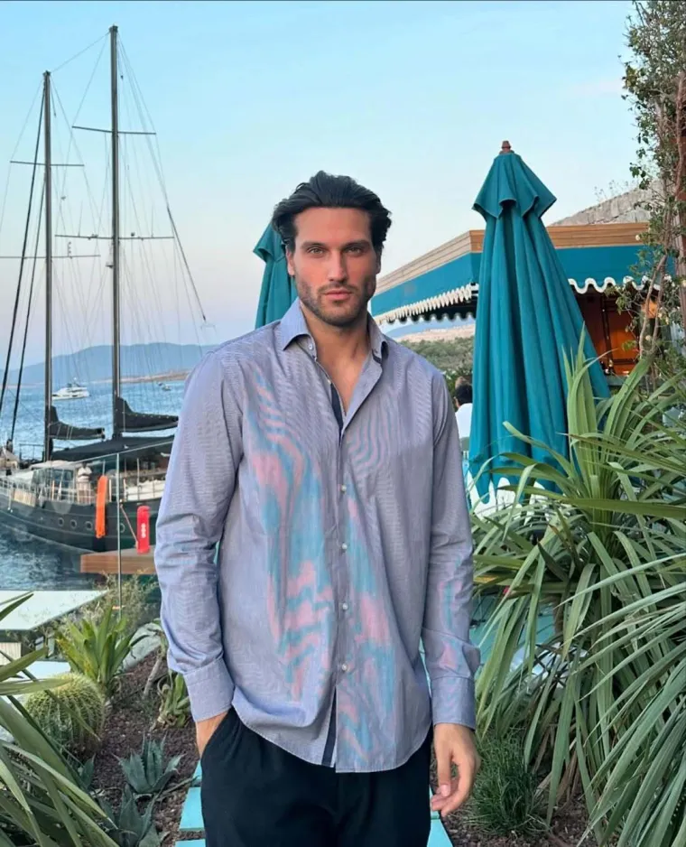 Živio je u Dubaiju, pozirao za D&amp;G i prona&scaron;ao ljubav u realityju: Evo kako Petar izgleda van showa